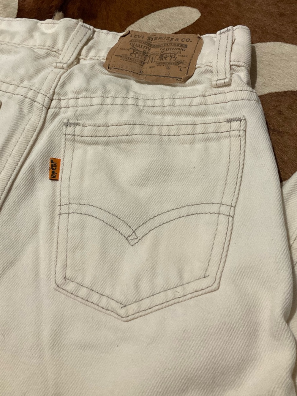 Vintage Kids Levis High Waist Ivory Bone Denim Jeans Size 24W Slim 8554 USA